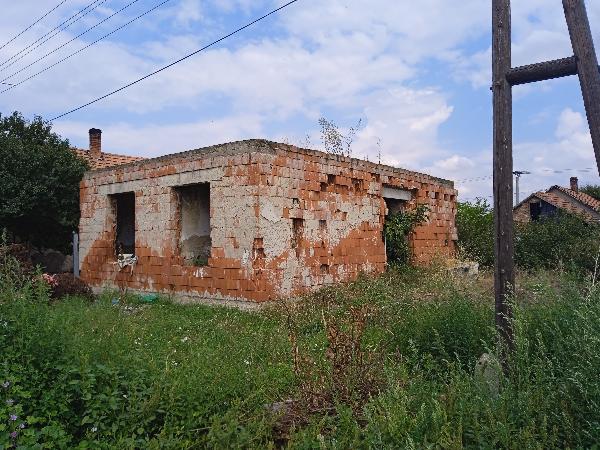 Szentes, Lavotta utca 27.: lakóház · 8000 Ft – árverés