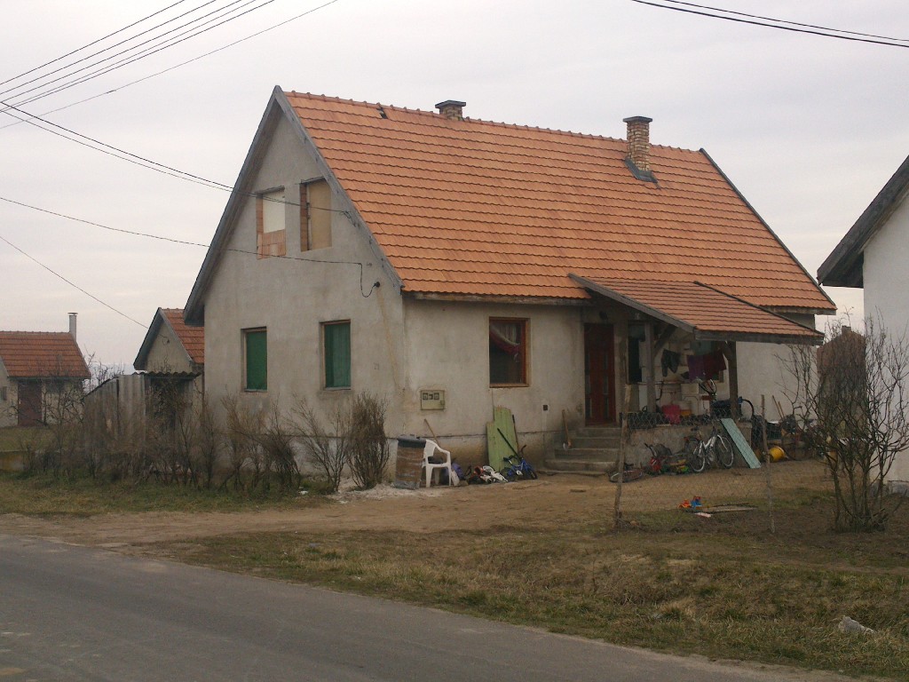 Szentlőrinckáta, Szél utca 29.: lakóház · 9 000 000 Ft – árverés