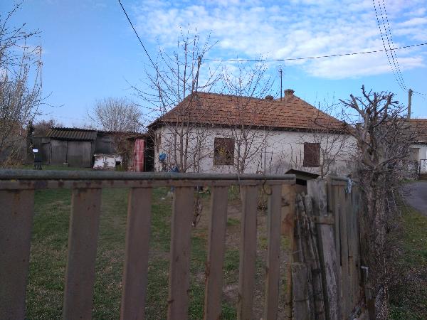 6086 Szalkszentmárton, Bem utca 9.: 833 333 Ft – ingatlanárverés