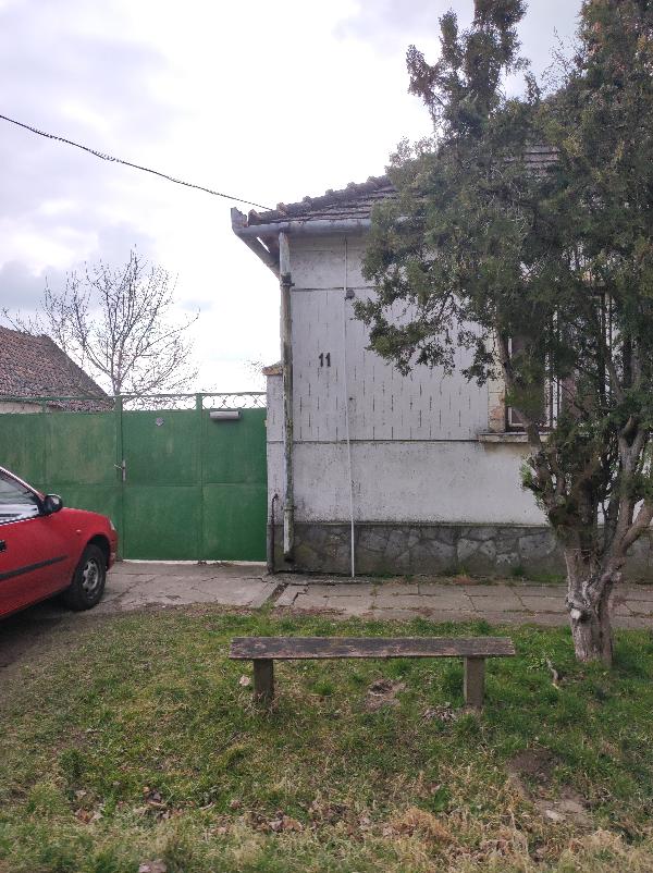 Dabrony, Szabadság utca 11.: lakóház · 1 000 000 Ft – árverés
