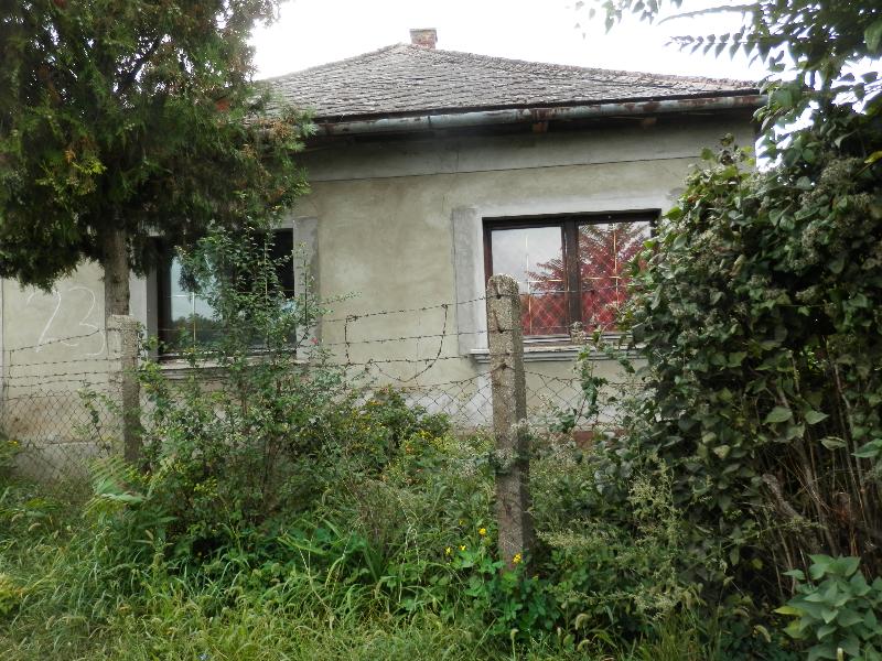 Székely, Móricz Zsigmond út 23: lakóház · 525 000 Ft – árverés