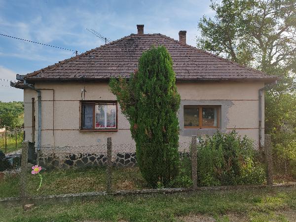Szirák, Kertész út 10.: lakóház · 3 500 000 Ft – árverés