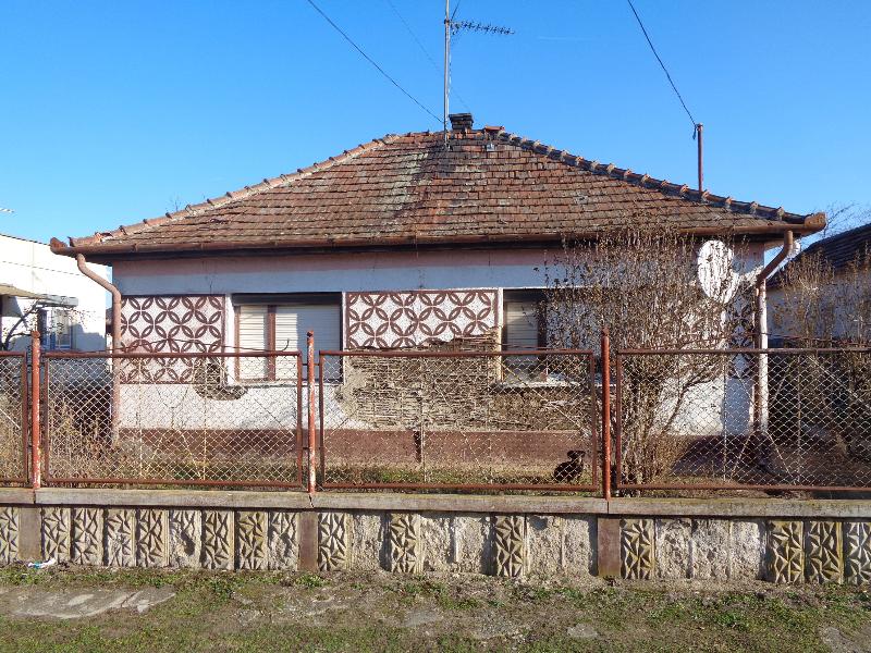 Abony, Bartók Béla utca 50.: lakóház · 2 670 000 Ft – árverés