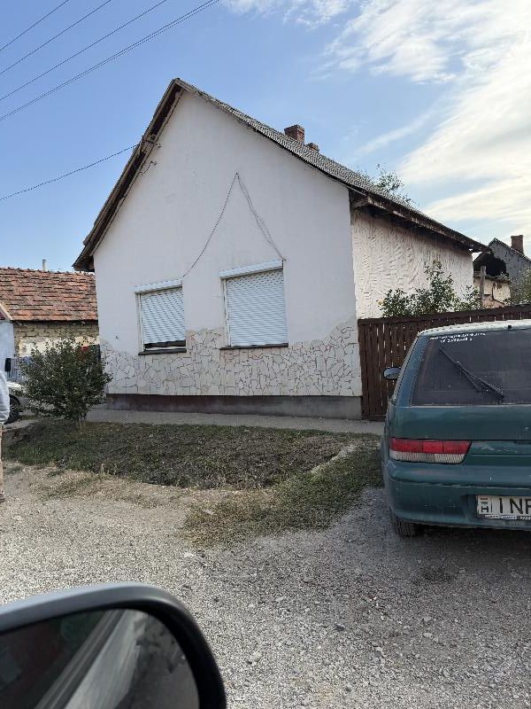 Karcag, Északi utca 25.