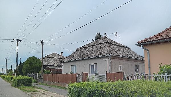 Tuzsér, Márta út 26: lakóház · 2 250 000 Ft – árverés