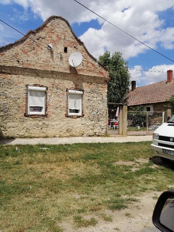 Kamond, Petőfi utca 55.: lakóház · 67 500 Ft – árverés