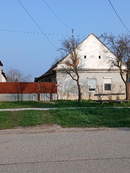 Rábakecöl, Kossuth utca 98