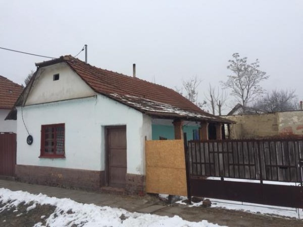 Szentes, Nagyörvény, utca 63.: lakóház · 350 000 Ft – árverés