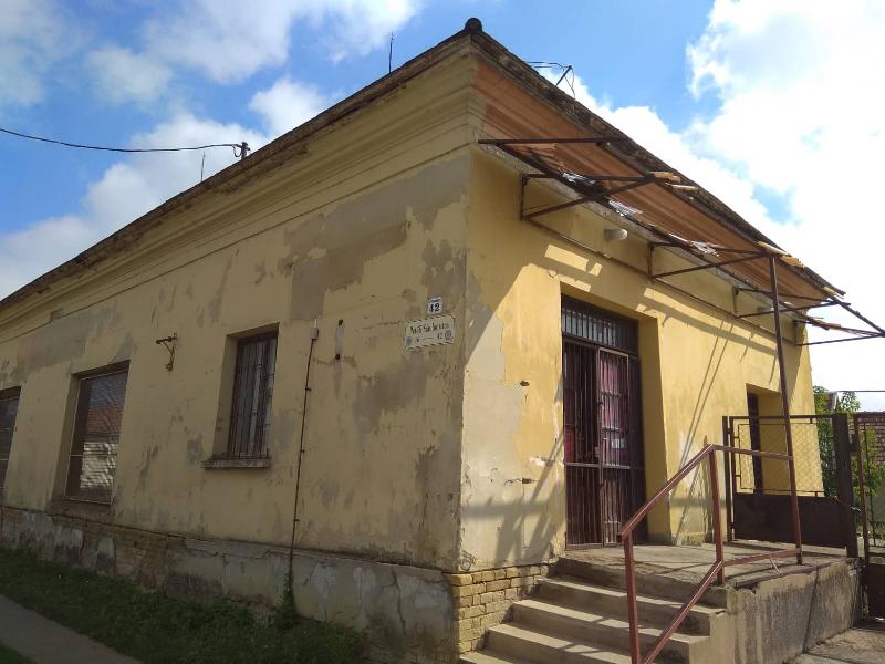 Jászladány, Petőfi Sándor U 42: lakóház · 1 375 000 Ft – árverés