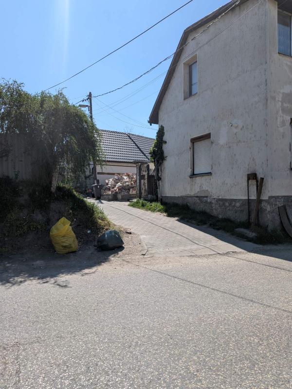 Szigetszentmiklós, Dunaharaszti utca 12.: lakóház · 6 746 250 Ft