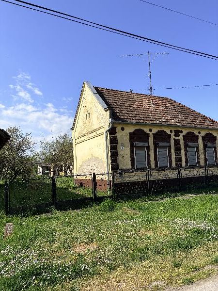Istvándi, Széchenyi utca 28 – lezárult árverés, 1 950 000 Ft