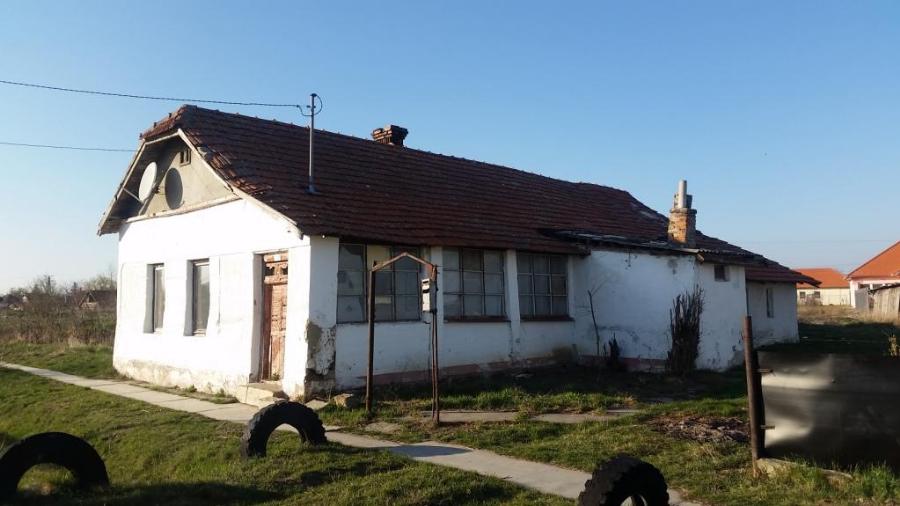 Vésztő, Siménfalvi utca 18.: lakóház · 6563 Ft – árverés