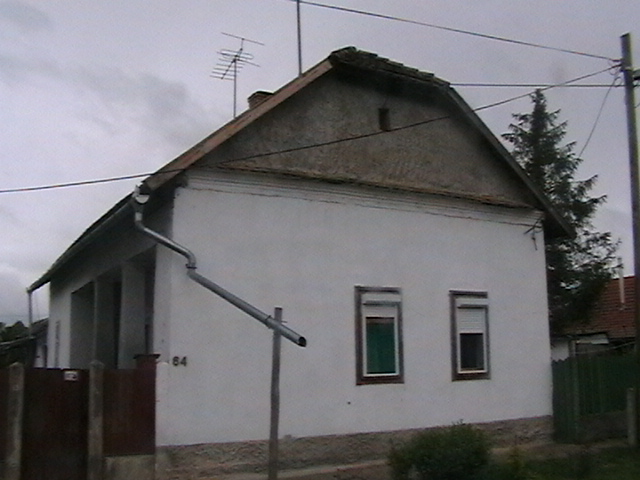 Kunhegyes, Kuthen Vezér utca 64/a.: lakóház · 1 225 000 Ft – árverés