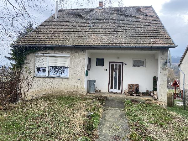 Kisvejke, Ady Endre utca 164.