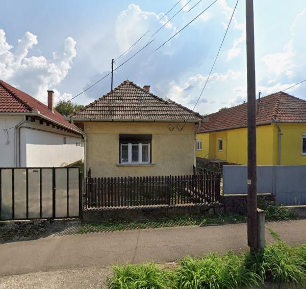 3240 Parád, Kossuth Lajos út 218.: 492 188 Ft – ingatlanárverés