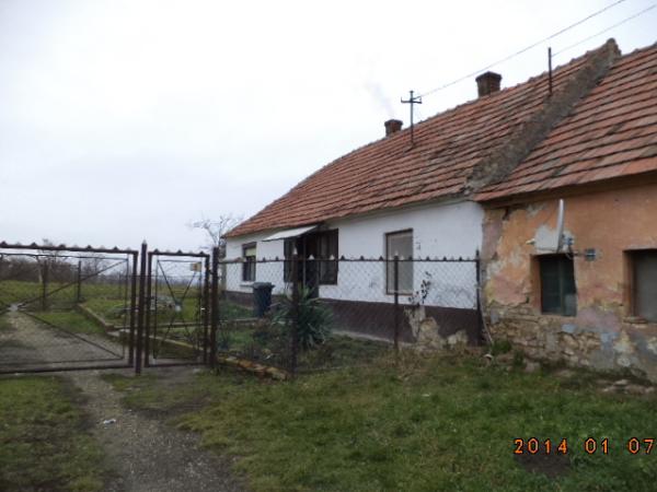 Noszlop, Kossuth Lajos utca 8.: lakóház · 600 000 Ft – árverés