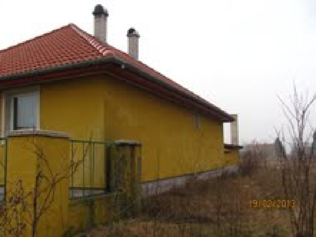 Sárkeresztúr, Damjanich utca 29.
