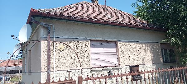Homokmégy, Alsómégy Szállás 81: lakóház · 5 000 000 Ft – árverés