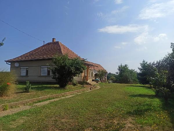 Zalaszentjakab, Petőfi Sándor út 20.: lakóház · 1 875 000 Ft – árverés