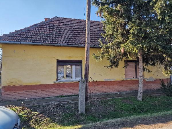 Gyula, Kazinczy utca 26.