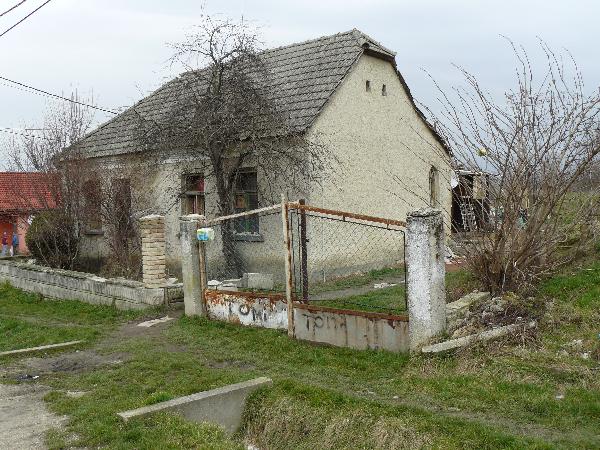 Berhida, Kiskovácsi utca 54.: lakóház · 880 000 Ft – árverés