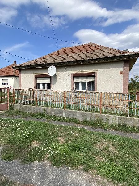 Taktaharkány, Damjanich utca 20: lakóház · 650 000 Ft – árverés