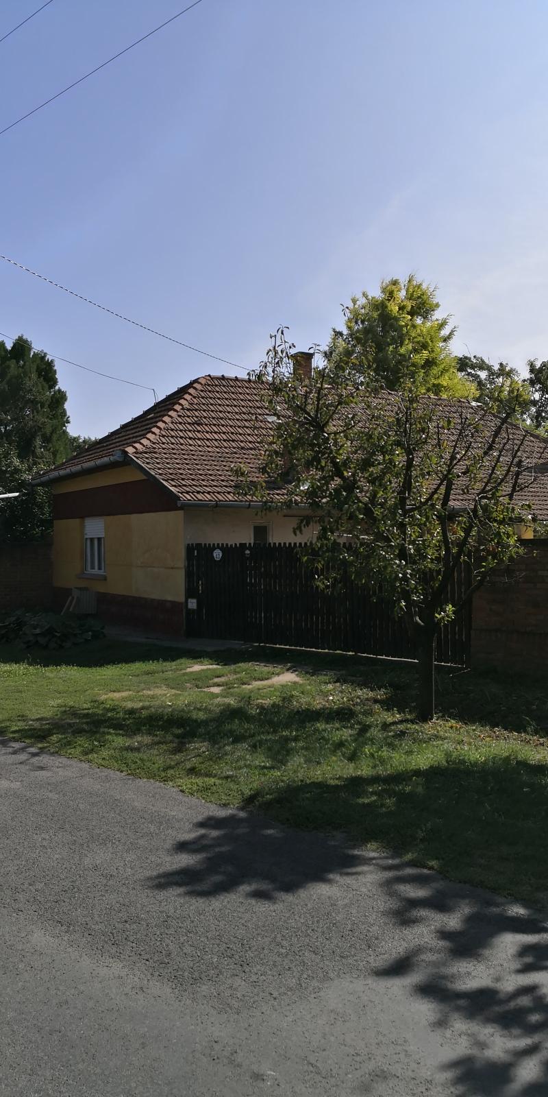Gádoros, Arany János utca 43.: lakóház · 337 500 Ft – árverés