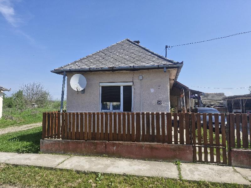 Szatmárcseke, Széchenyi utca 4.: lakóház · 600 000 Ft – árverés