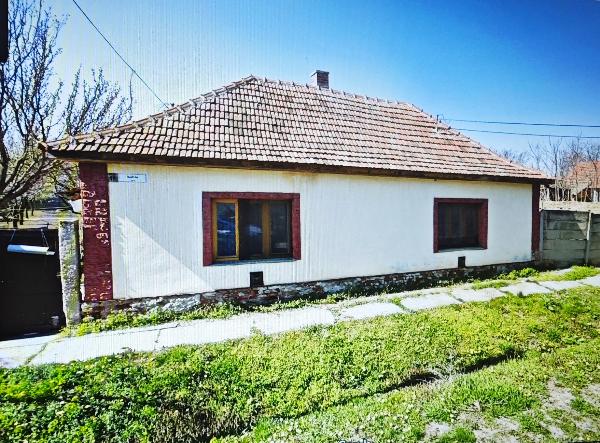 Mezőberény, Kálvin utca 17.: lakóház · 933 333 Ft – árverés