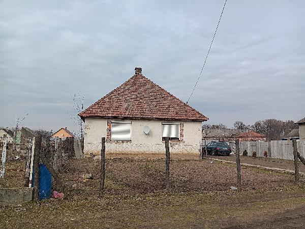 Szabolcsveresmart, Tölgyesszög út 16.: lakóház · 3 500 000 Ft