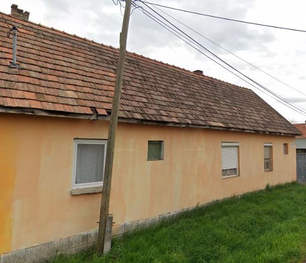 Gyöngyös, Gyergyói utca 7.