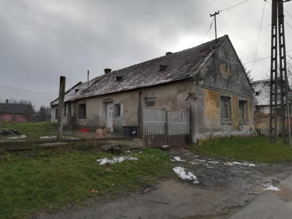 9545 Jánosháza, Vár utca 21.: lakóház · 1 000 000 Ft – ingatlanárverés
