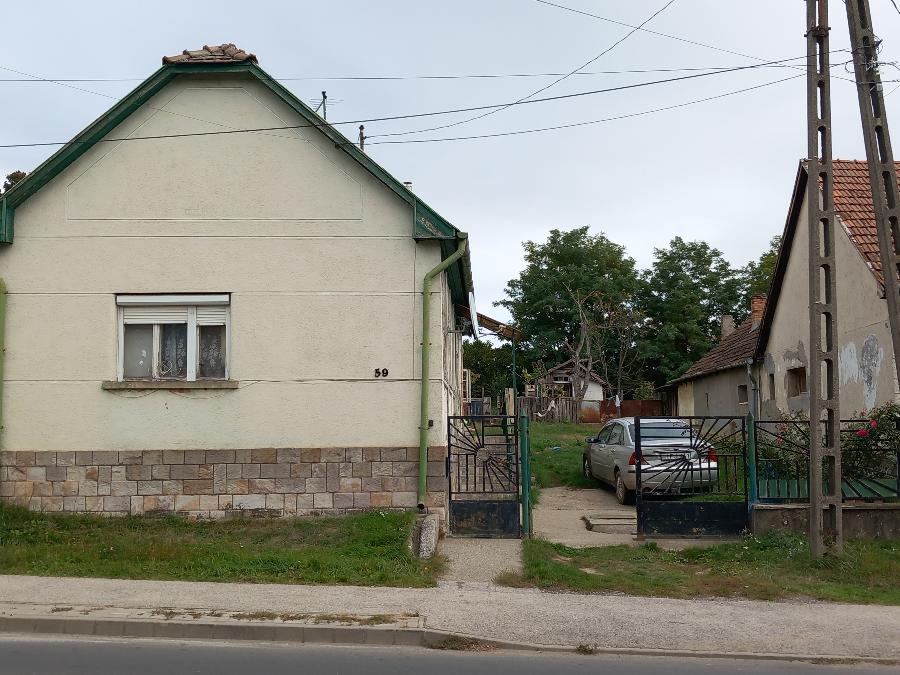 Érsekvadkert, Petőfi Sándor út 59.: lakóház · 7 000 000 Ft – árverés