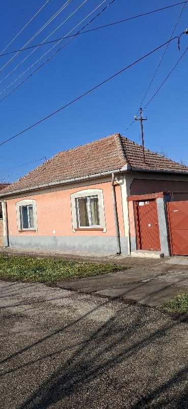 Nagyszénás, Szabadság utca 76.: lakóház · 2 362 500 Ft – árverés