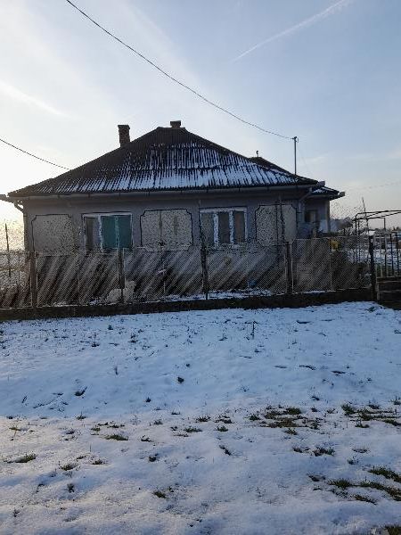 Nagyút, Petőfi Sándor út 1: lakóház · 1 250 000 Ft – árverés