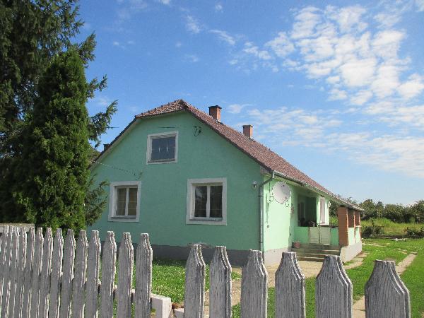 Dombrád, Balaton utca 47.: lakóház · 5 700 000 Ft – árverés