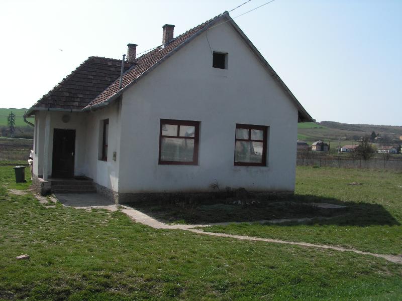 Kálló, Gárdonyi u. 17.: lakóház · 4 500 000 Ft – árverés