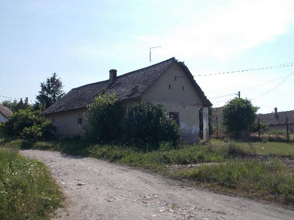 7047 Sárszentlőrinc, Kossuth Lajos utca 13.: lakóház – ingatlanárverés
