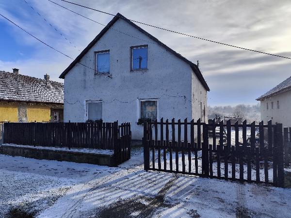 Olaszliszka, Kossuth Lajos út 45.: lakóház · 1 000 000 Ft – árverés
