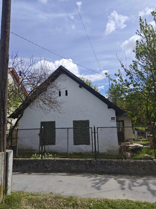 8945 Bak, Kossuth utca 65: lakóház · 6 100 000 Ft – ingatlanárverés