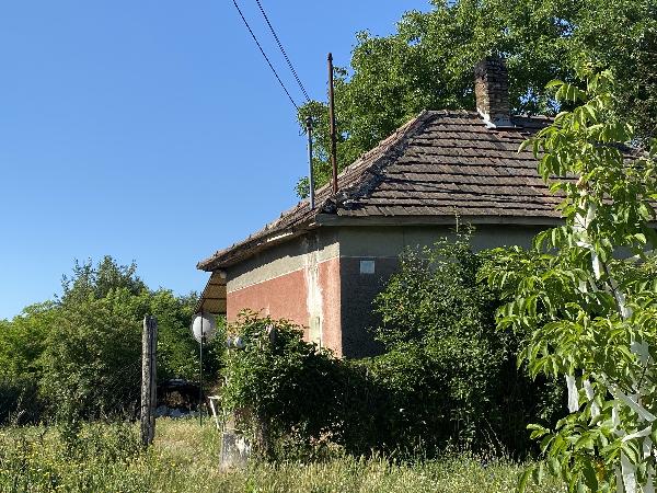 7084 Pincehely, Apponyi utca 22.: 175 000 Ft – ingatlanárverés