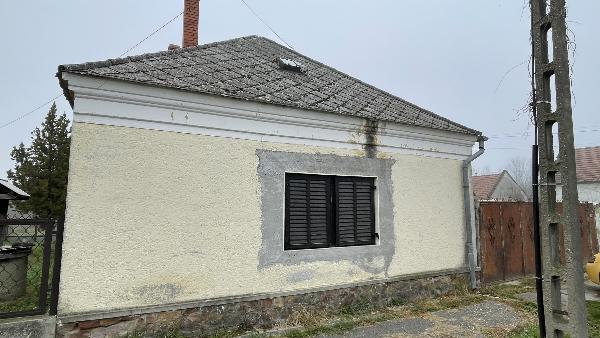 Lovászpatona, Széchenyi István utca 23: lakóház · 3 500 000 Ft