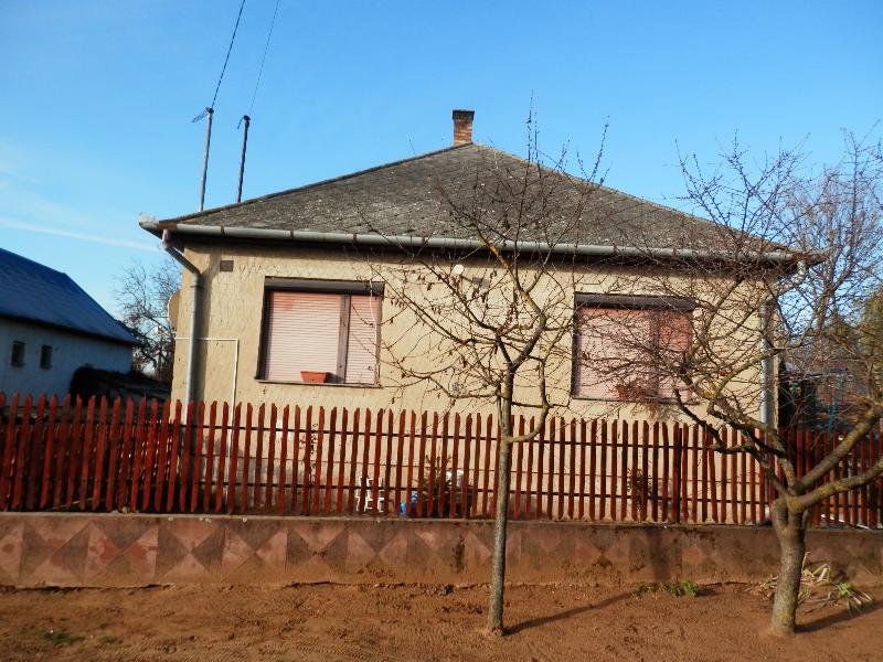 4234 Szakoly, Petőfi utca 13.: 1 300 944 Ft – ingatlanárverés