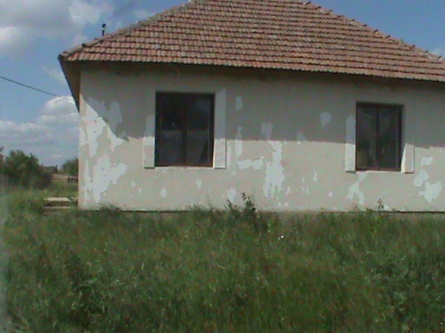 Dombrád, Egressy utca 26.: lakóház · 2 250 000 Ft – árverés