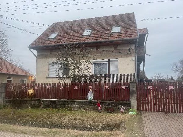 Felsőpakony, Ady Endre utca