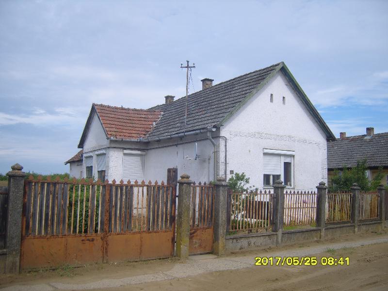 4374 Encsencs, Bélteki út 65.: lakóház · 750 000 Ft – ingatlanárverés