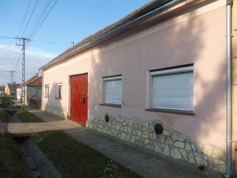 7728 Somberek, Kossuth Lajos utca 75.: 1 050 000 Ft – ingatlanárverés