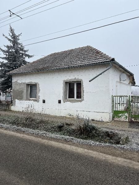 Kisköre, Mátyás Király út 16: lakóház · 960 000 Ft – árverés