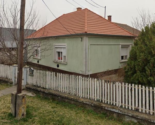9073 Bőny, Táncsics utca 5.: lakóház · 30 000 000 Ft – ingatlanárverés