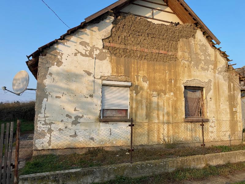 Kunhegyes, Dankó Pista utca 20.: lakóház · 1 000 000 Ft – árverés